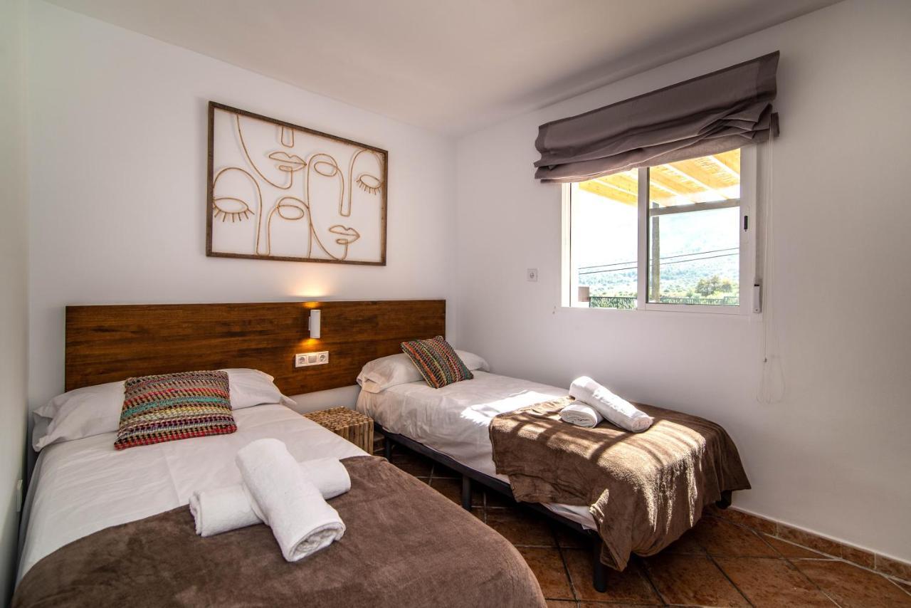 Palm Tree Villa - 5Bdr Paradise Pool / Chill Out Beds Torremolinos Buitenkant foto